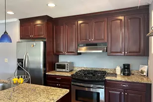13 1/2 Merrimac St, Amesbury, MA 01913 - Photo 5