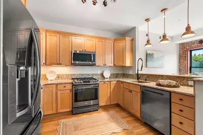 60 Merrimac St #615, Amesbury, MA 01913 - Photo 9