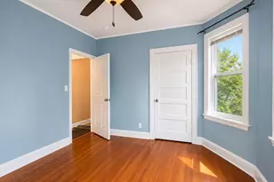 35 Palmer St, Waltham, MA 02451 - Photo 5