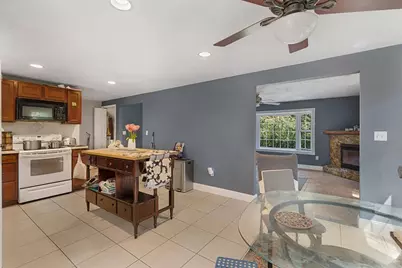 9 Ansonia Rd #A, Worcester, MA 01605 - Photo 15