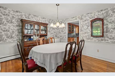 8 Dana Rd, Bedford, MA 01730 - Photo 13