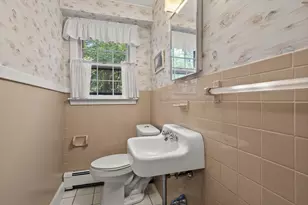 8 Dana Rd, Bedford, MA 01730 - Photo 31