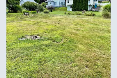 16 Chestnut St, Montague, MA 01376 - Photo 15