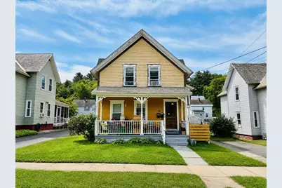 16 Chestnut St, Montague, MA 01376 - Photo 1