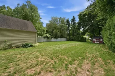 34 Harwich Road, West Springfield, MA 01089 - Photo 37
