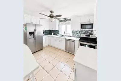 209 Fayette St, Lynn, MA 01902 - Photo 5