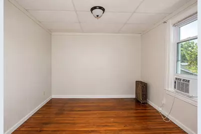 8 Trafton St, Chicopee, MA 01013 - Photo 21