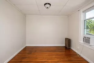 8 Trafton St, Chicopee, MA 01013 - Photo 21