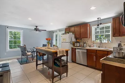 9 Ansonia Rd #A, Worcester, MA 01605 - Photo 13