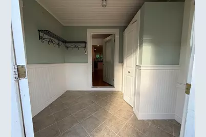 17 Russell Rd, Winchester, MA 01890 - Photo 5