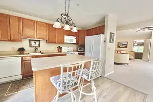 902 Main St, Hanson, MA 02341 - Photo 5
