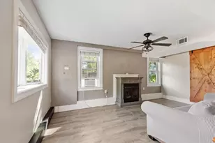63 Central St, West Brookfield, MA 01585 - Photo 15