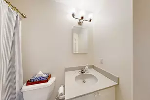 4 Charlesgate E, Boston, MA 02215 - Photo 13