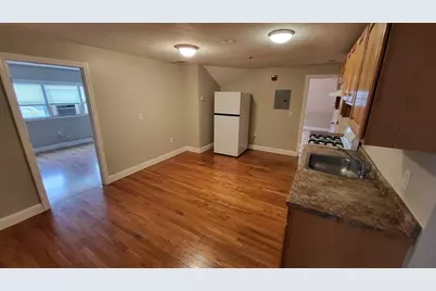 1235 Middlesex Street #5, Lowell, MA 01851 - Photo 5