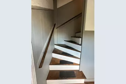 177 Nashua St #5, Fall River, MA 02721 - Photo 3