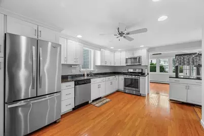 19 George St, Malden, MA 02148 - Photo 17