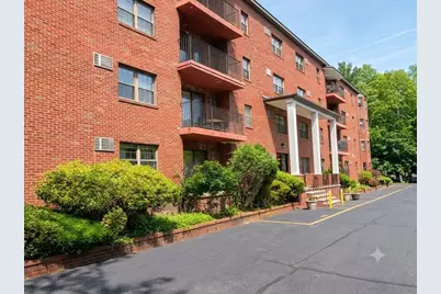 16 Winter St #14C, Waltham, MA 02451 - Photo 3