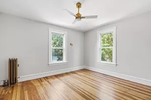 24 Washington Ave, Holyoke, MA 01040 - Photo 23