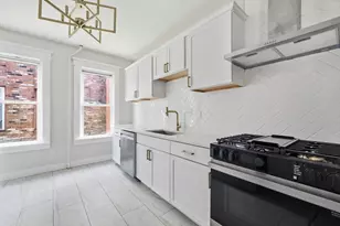 24 Washington Ave, Holyoke, MA 01040 - Photo 15