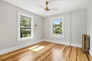 24 Washington Ave, Holyoke, MA 01040 - Photo 29