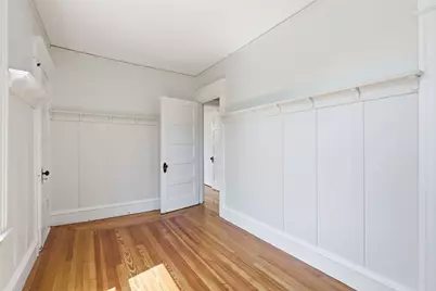 24 Washington Ave, Holyoke, MA 01040 - Photo 31