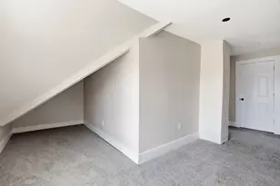 24 Washington Ave, Holyoke, MA 01040 - Photo 37