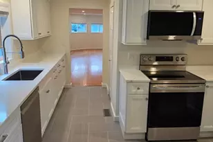 7 Superior St, Swampscott, MA 01907 - Photo 5