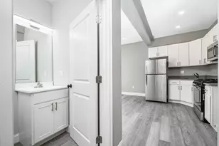 83 Bradstreet Ave, Revere, MA 02151 - Photo 7