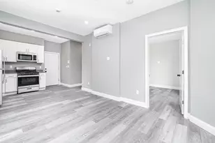 83 Bradstreet Ave, Revere, MA 02151 - Photo 3