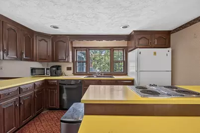 168-170 S Main St, Hopedale, MA 01757 - Photo 13