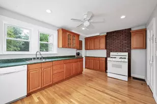 74-76 Whiton Ave, Quincy, MA 02169 - Photo 5