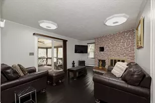 95 Jewett St, Pepperell, MA 01463 - Photo 25