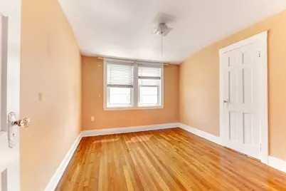 25-27 Lawn Ave #2, Quincy, MA 02169 - Photo 3