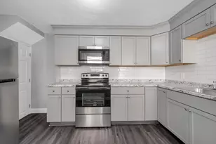 50 Willow St, Lowell, MA 01852 - Photo 3