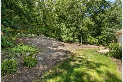 512 Fresh Meadow Ln, Dighton, MA 02764 - Photo 3