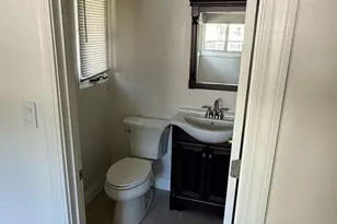 220 Beacon St, Framingham, MA 01701 - Photo 13