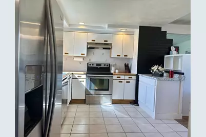 220 Beacon St, Framingham, MA 01701 - Photo 5