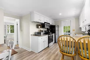 262 Main St, Rowley, MA 01969 - Photo 9