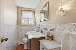 57 Winter St, Woburn, MA 01801 - Photo 17