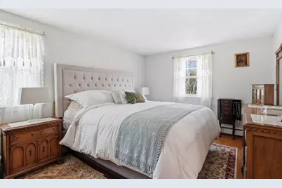 57 Winter St, Woburn, MA 01801 - Photo 13