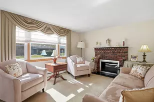 57 Winter St, Woburn, MA 01801 - Photo 7
