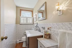 57 Winter St, Woburn, MA 01801 - Photo 17