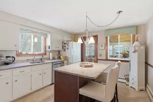 57 Winter St, Woburn, MA 01801 - Photo 5