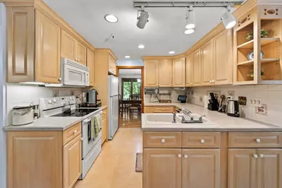95 Walnut Street, Middleborough, MA 02346 - Photo 21