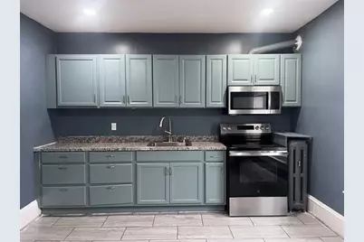 50 Hamilton St #2, Lynn, MA 01902 - Photo 3