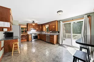 14 Nottingham Cir, Holden, MA 01520 - Photo 9