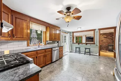 14 Nottingham Cir, Holden, MA 01522 - Photo 7