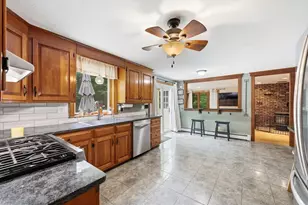 14 Nottingham Cir, Holden, MA 01522 - Photo 7