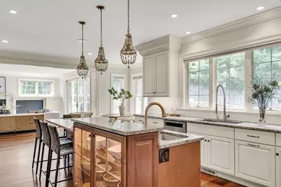 88 Woodbine Circle, Needham, MA 02494 - Photo 5