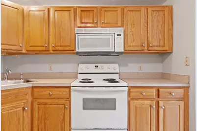 9 Green Briar Rd #9, Fitchburg, MA 01420 - Photo 9